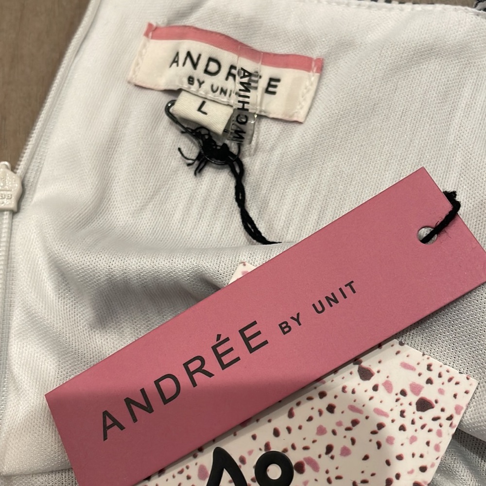 NWT Andree By Unit Dress - Size Large - Picture 5 of 5